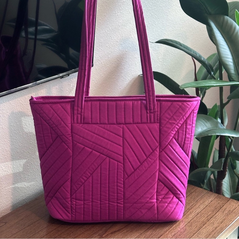 NWT - Vera Bradley Dark Raspberry Quilted Tote - Picture 3 of 11